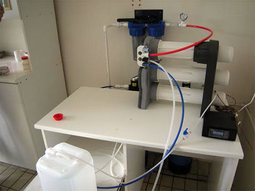 Priprema dejonizovane vode za mikrobiološku laboratoriju